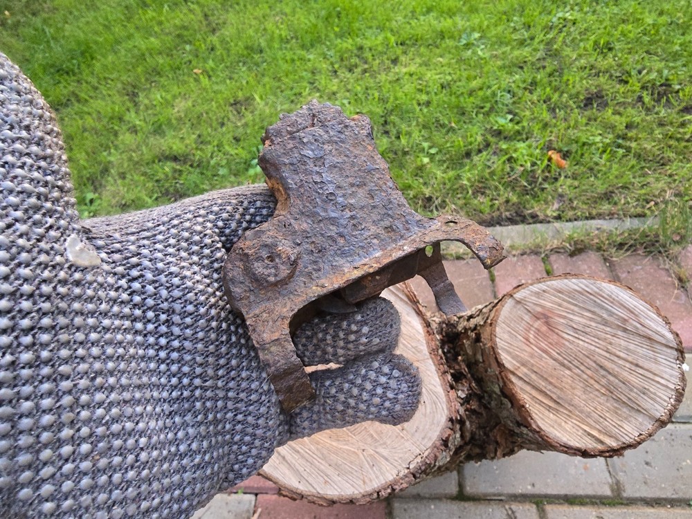 WW2 Accessories MP from the German bunker relic.