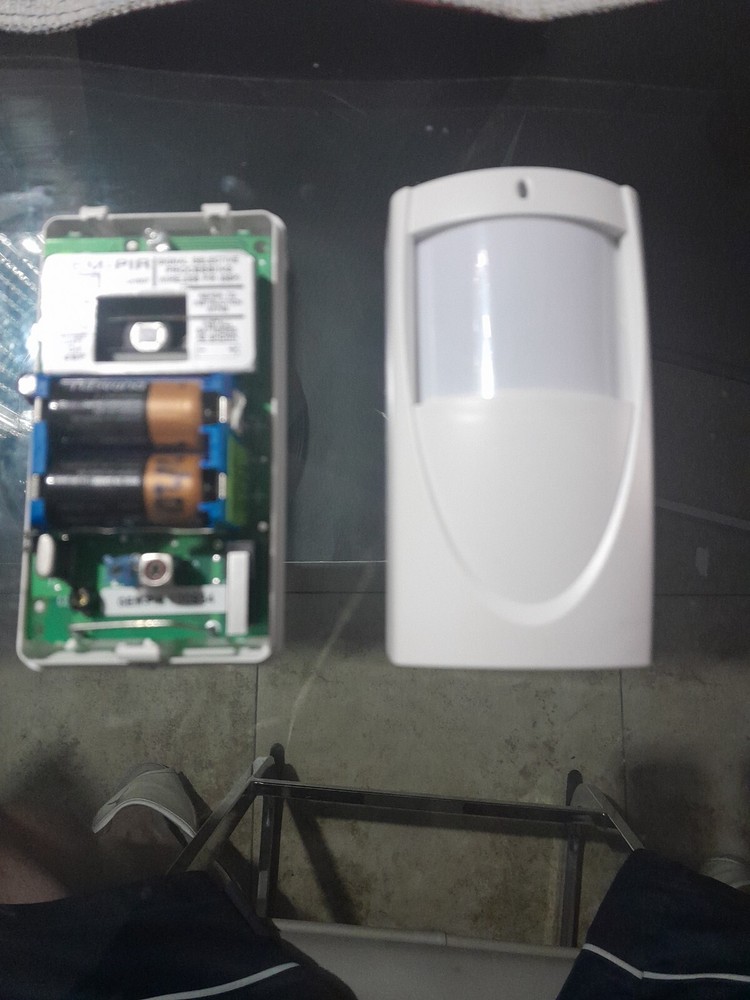 NAPCO WIRELESS MOTION DECTETOR