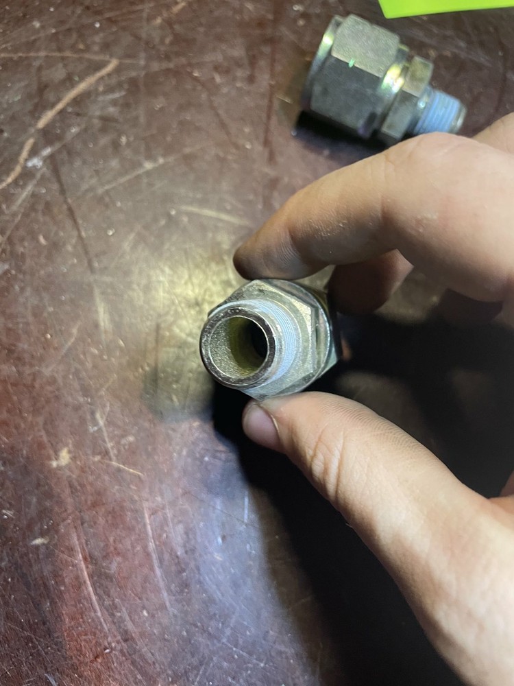 Cummins 3629437 Connector