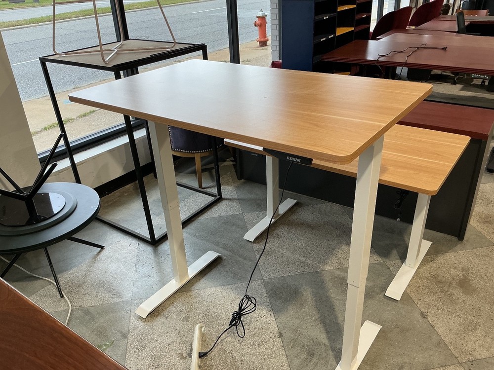 48”Wx30”D electric height Adjustable table by Flexispot Neutral top & White base