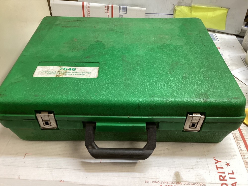 Empty Case GREENLEE 7306 1/2" - 2" HYDRUALIC KNOCKOUT SET *Case Only* ED4U