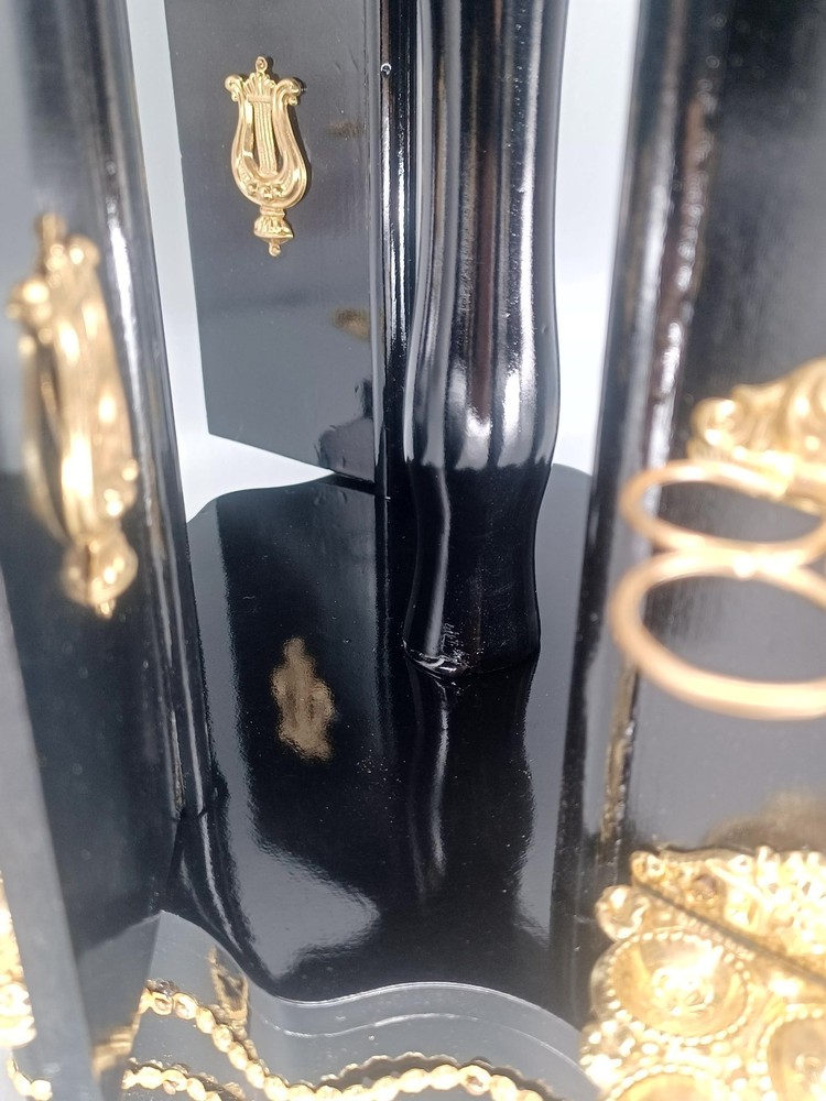cigarette case