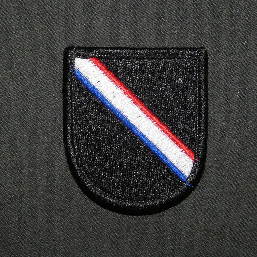 Original 1990s US Army 3rd Special Operations Support Command Beret Flash