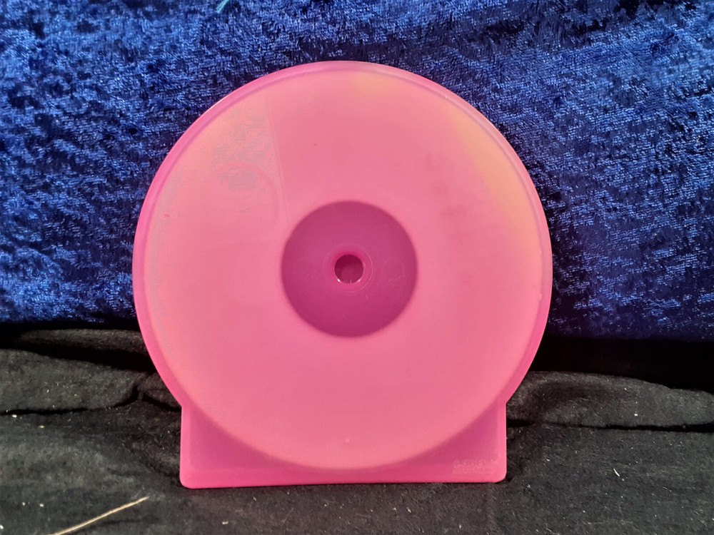 10 New Magenta Clamshell C Shell CD Cases
