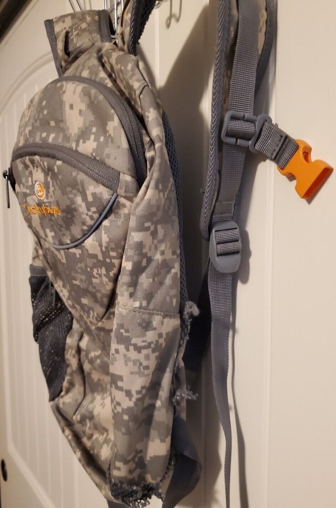 Lucky Bums Backpack Camouflage