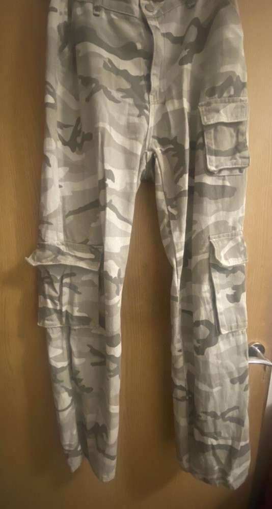 camo cargos size medium