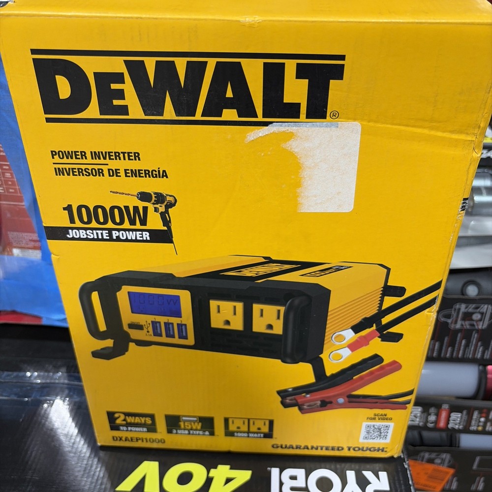 DeWALT DXAEPI1000 1000W 3.1Amp USB