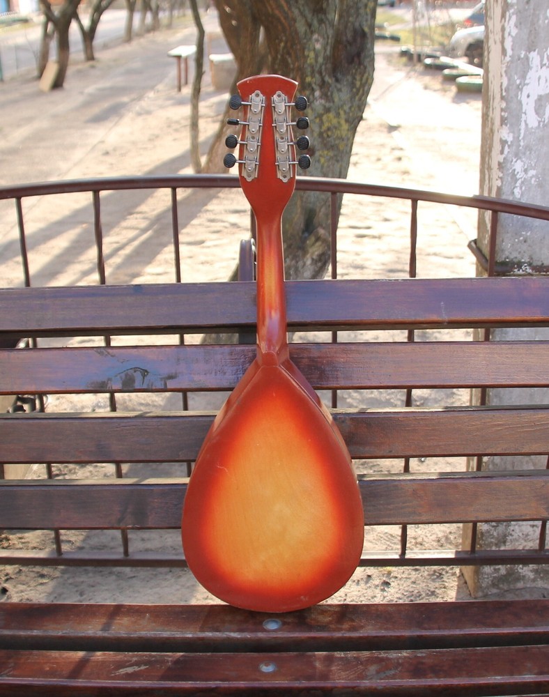 Vintage Mandalina 8 strings / national stringed instrument