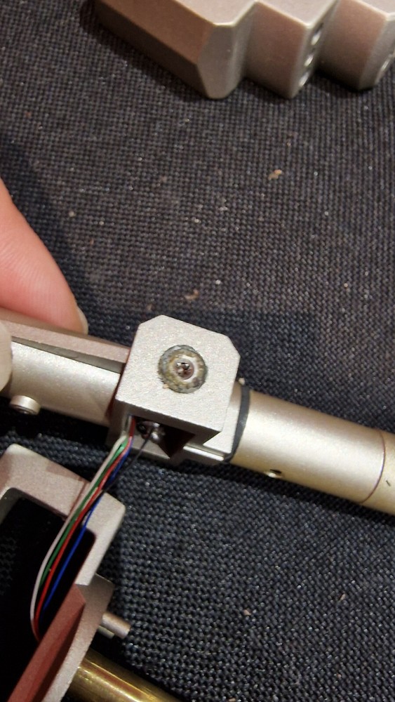 Horizontal ball bearings for Turntables 5mm; 2pcs; NEW