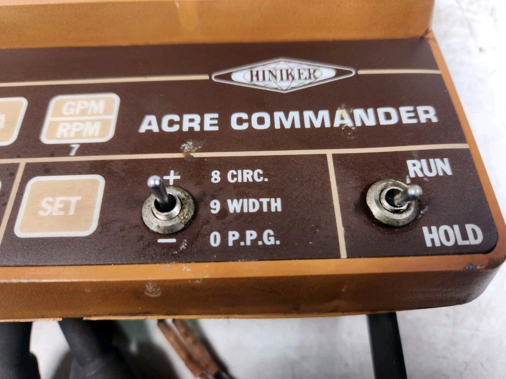 Hiniker Acre Commander.Sprayer Farm Controller