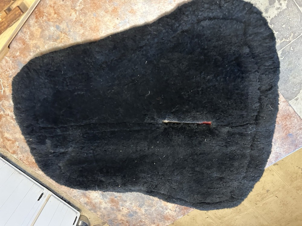 Fleeceworks Half Pad NWT Black