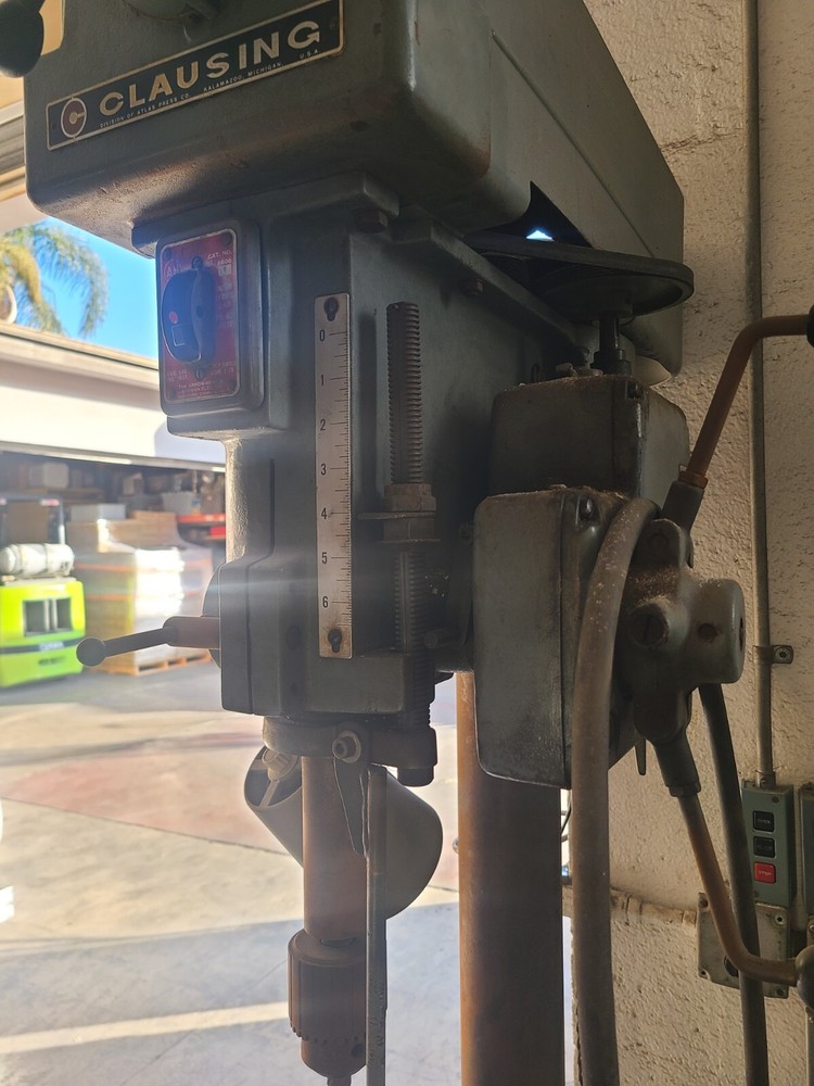 CLAUSING SERIES 22V 20" VARIABLE SPEED FLOOR STAND DRILL PRESS