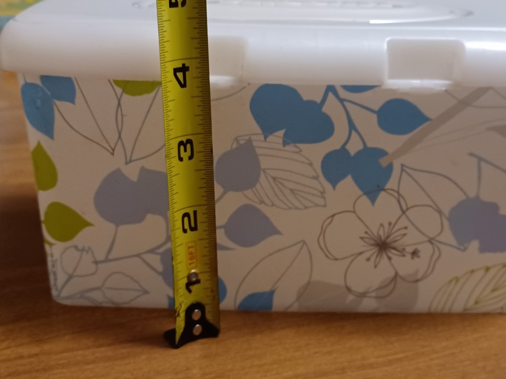 Huggies Wipes Container EMPTY Leaves Refillable Dispenser Pop Flip Lid