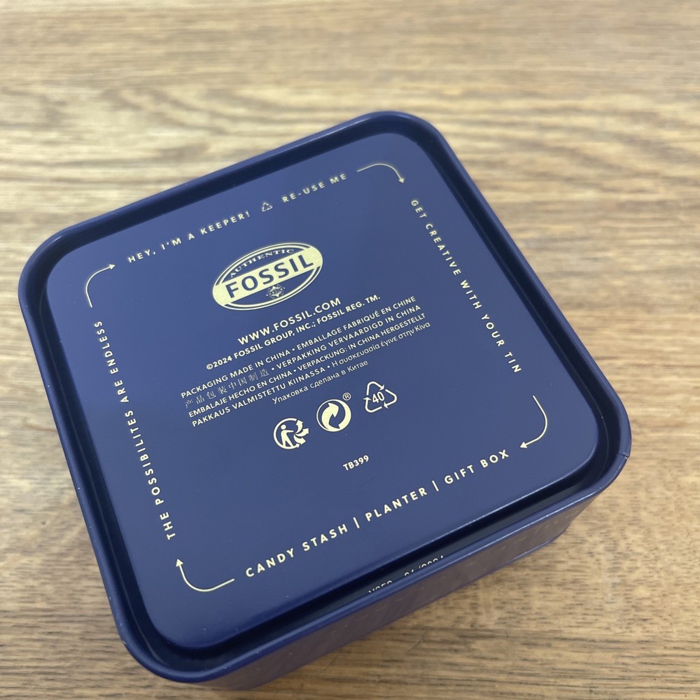 Fossil Gift Tin and Bag Blue