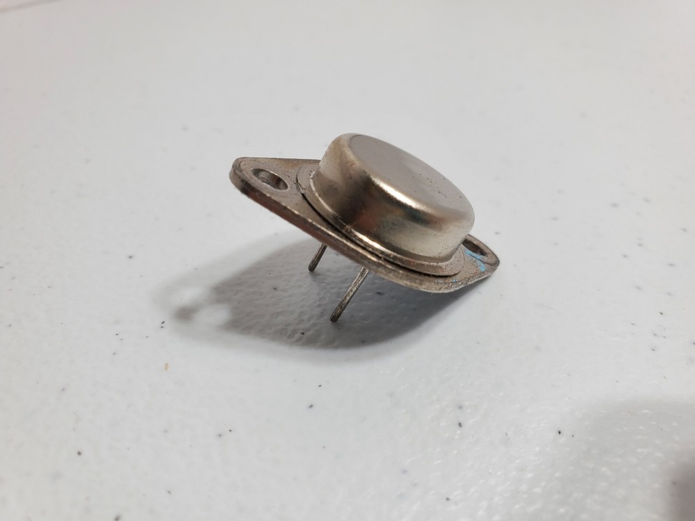 Vintage RCA Replacement Part 138195. B3/E15