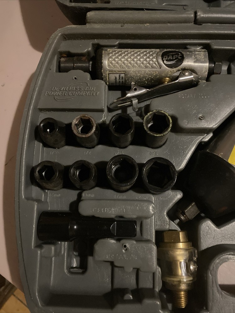 DeVilbiss Air Power Company Kit Pnuematic Tools & Accessories Missing pieces
