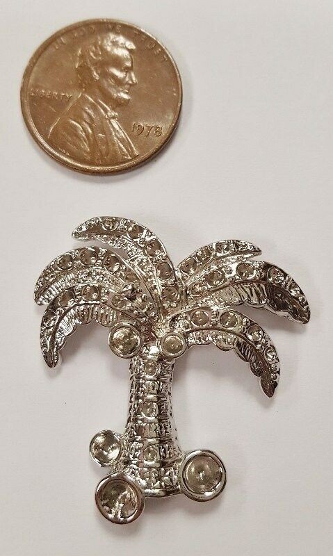 1 Retro Silver Palm Tree 32x31mm. Unset Rhinestone Setting Finding E284