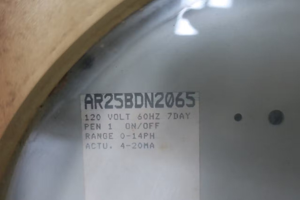 Heater Technology AR25BDN2065 Chart Recorder 120v-ac