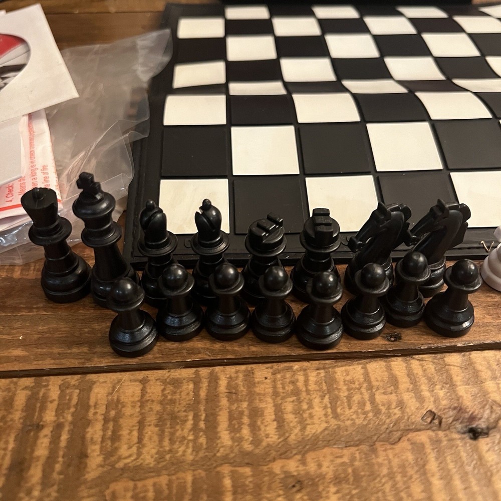 Dream Cheeky USB Roll Up Chess Game 2007 #406 Requires Windows 2000 XP or Higher