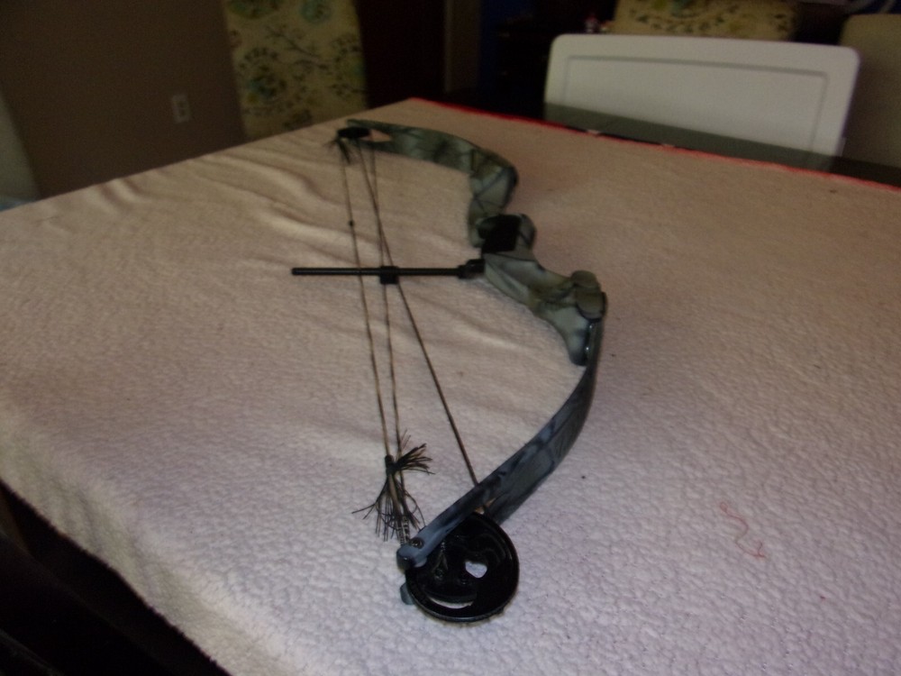 Jennings Uniforce XL Left Hand Compound Bow