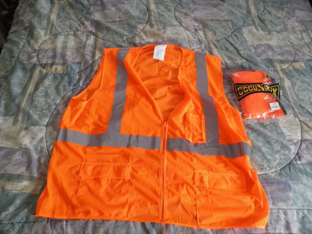 High Visibility Safety Vest - 2 different ones - size 4X