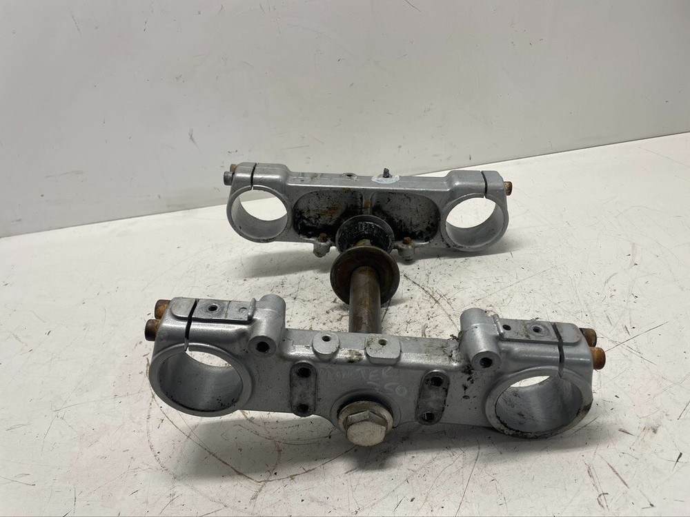 Ducati Monster M750 Fork Yoke Set (1995-2000)