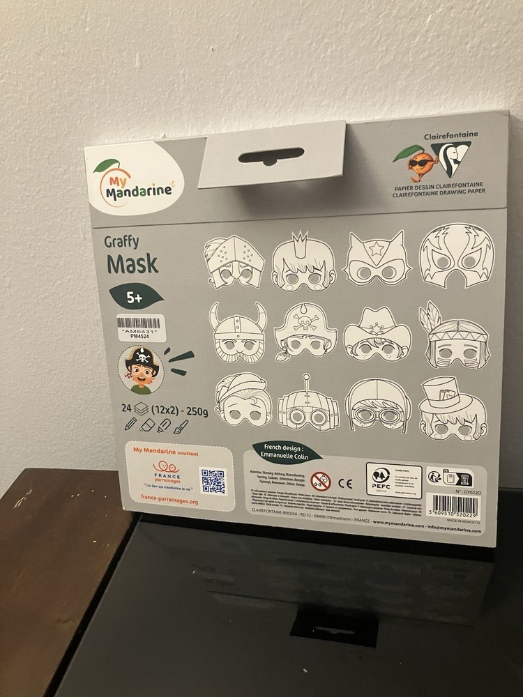 Avenue Mandarine Graffy Pop Mask Colouring Pack