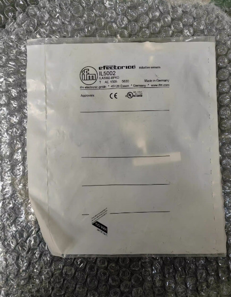 1PC IFM IL5002 Proximity Switch Sensor IL5002 New
