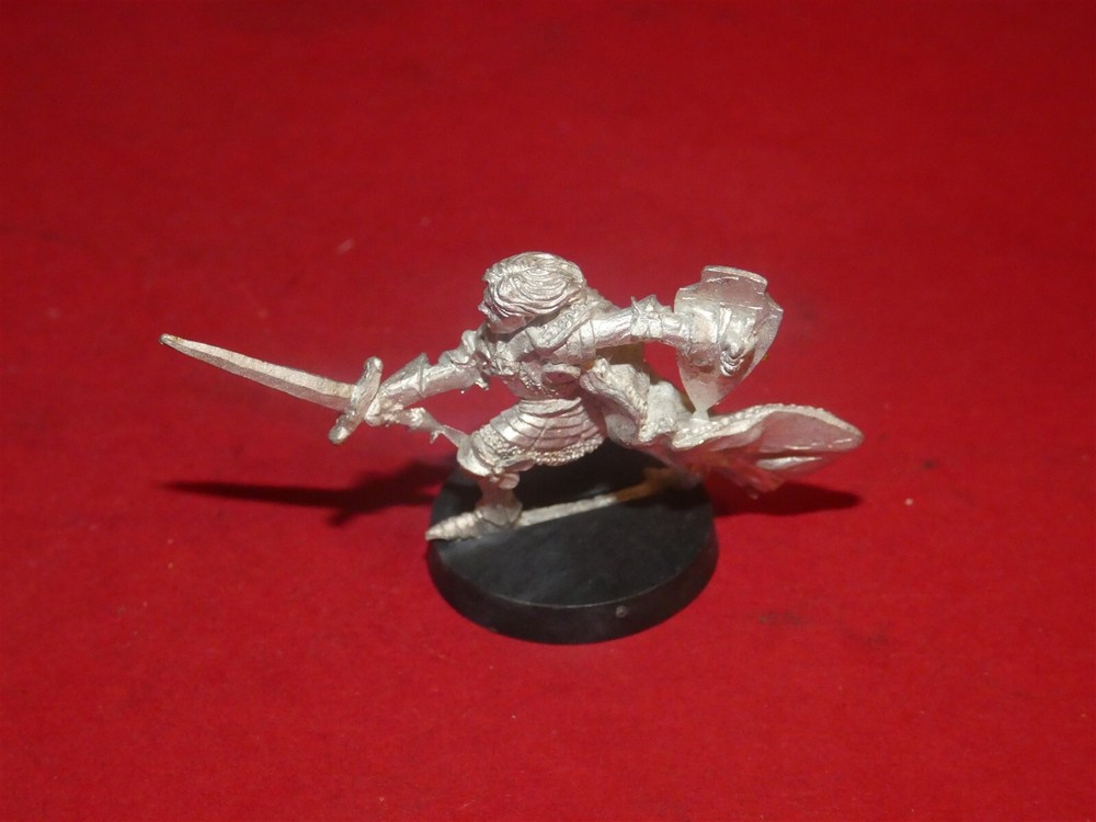 Hundred Kingdoms: Templar Knight: Sword Forward