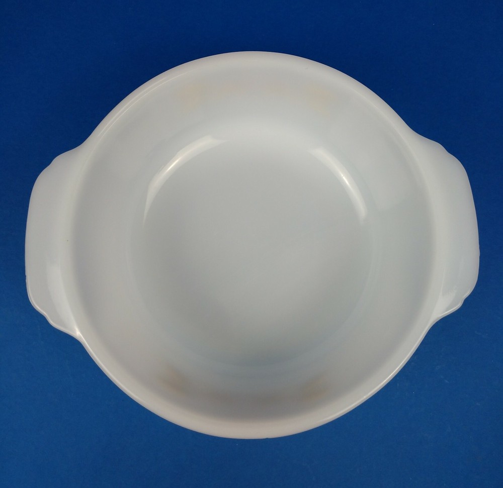 Fire-King 1 Quart Golden Wheat Round Casserole Dish 447