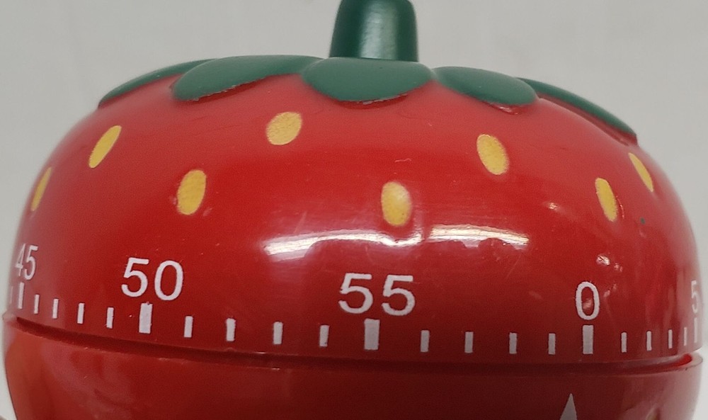 60 Minutes Plastic Strawberry Shaped Kitchen Timer, 3", STRAWBERRY, USA SHIP,HL