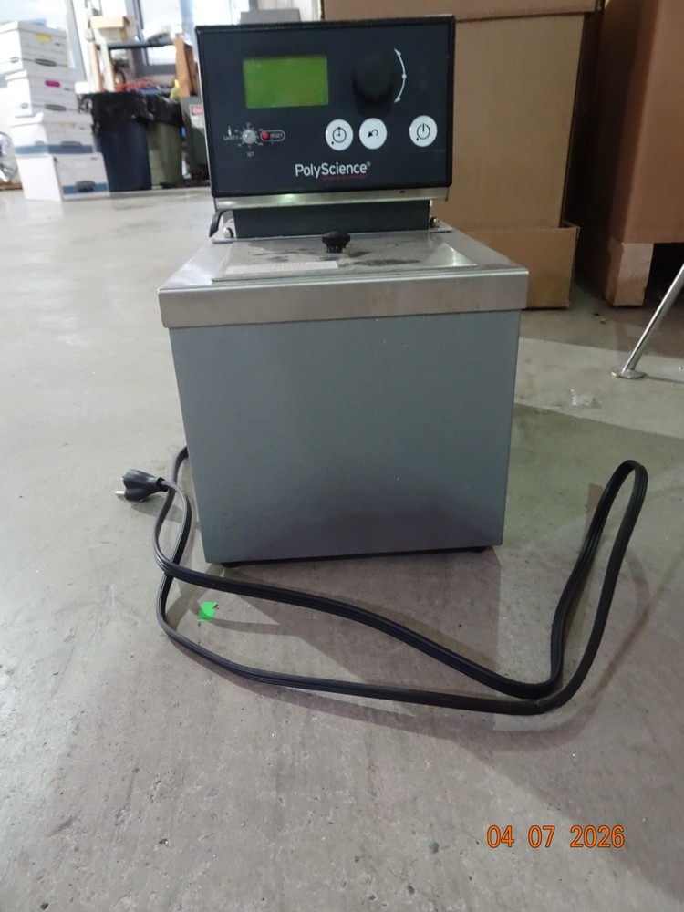 PolyScience 8012A11B Programmable Heated Circulating Bath 120V Used.
