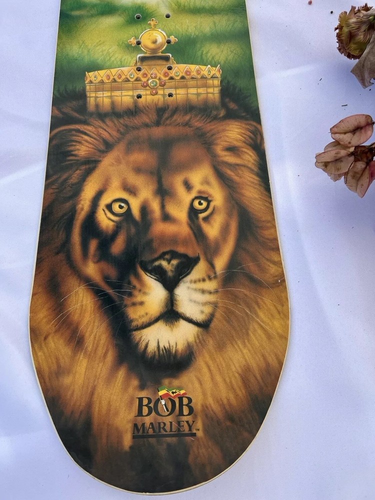 K2 Vintage Bob Marley Snowboard
