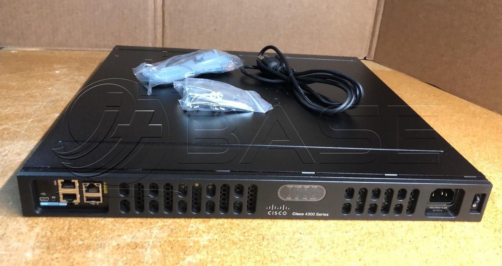 Cisco ISR4331-AX/K9 Cisco 4331 AX Bundle Integrated Services