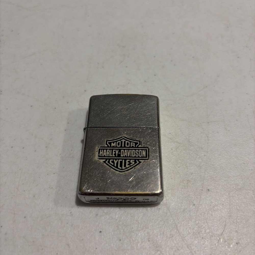 Zippo Harley-Davidson Logo Brushed Chrome Lighter