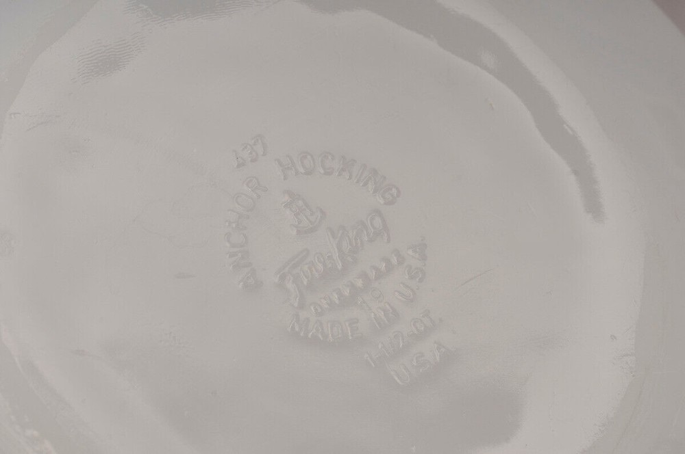 Ancher Hocking, 1 1/2 quart Casserole Dish, Candleglow Pattern #437