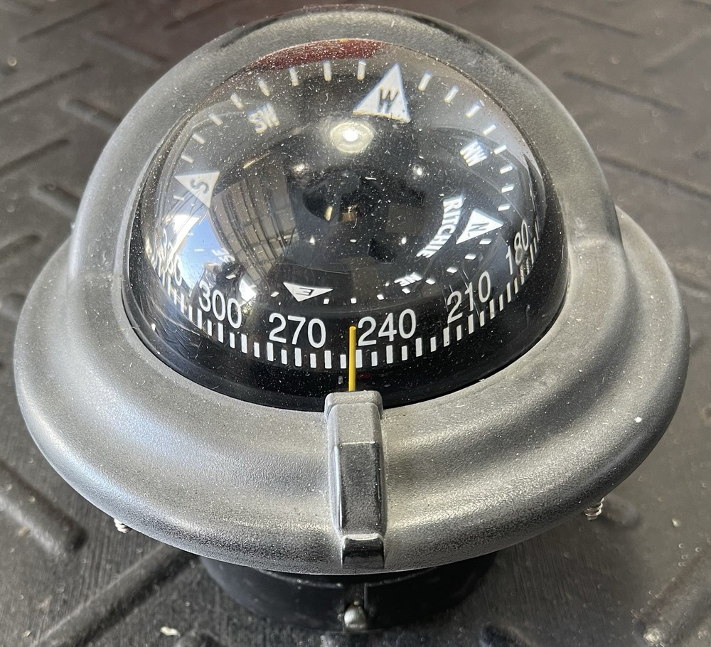 Ritchie Helmsman Compass HF-79 Black