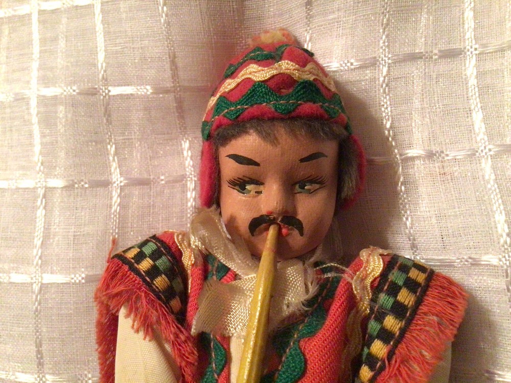 FOLK ART PERUVIAN PIPER DOLL