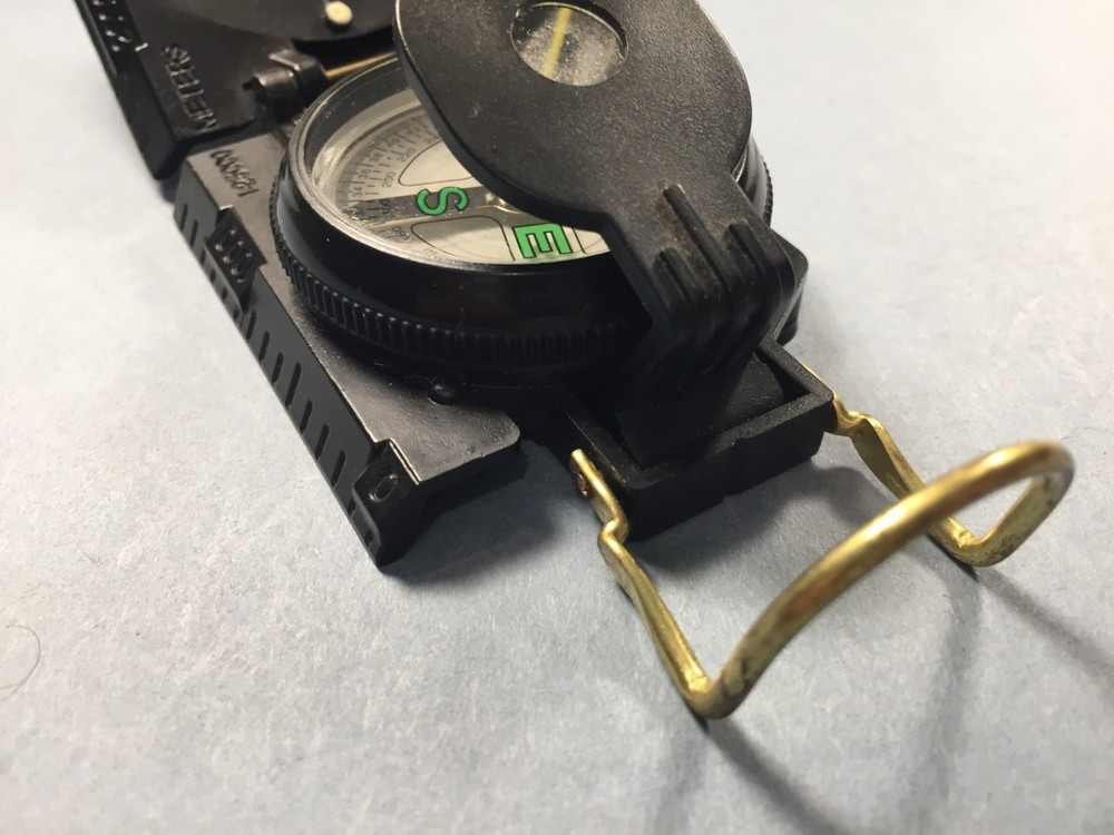 Military style plastic Compass (Black)