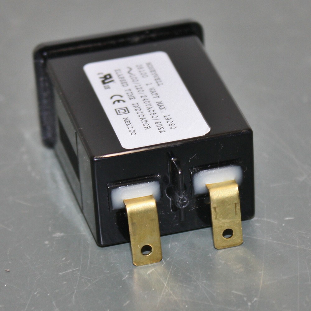 Honeywell Quartz Hour Meter 28100, 100/120/240V AC, Panel Mount Time Indicator