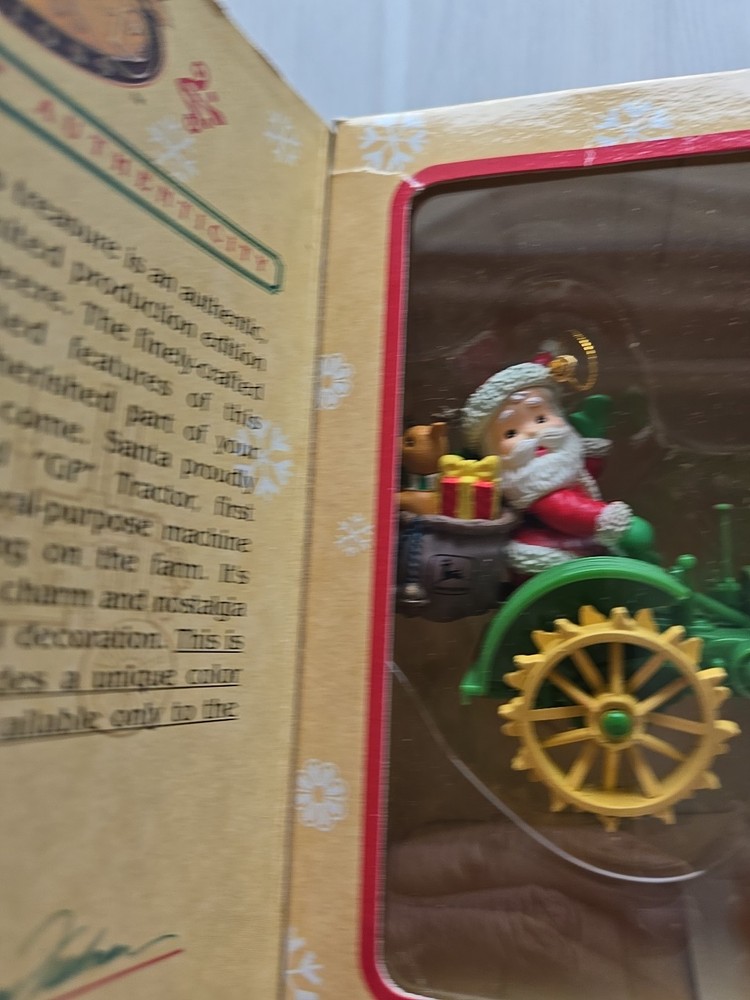 Treasury Masterpiece Edition Ornament John Deere Model GP 31 Tractor By Enesco