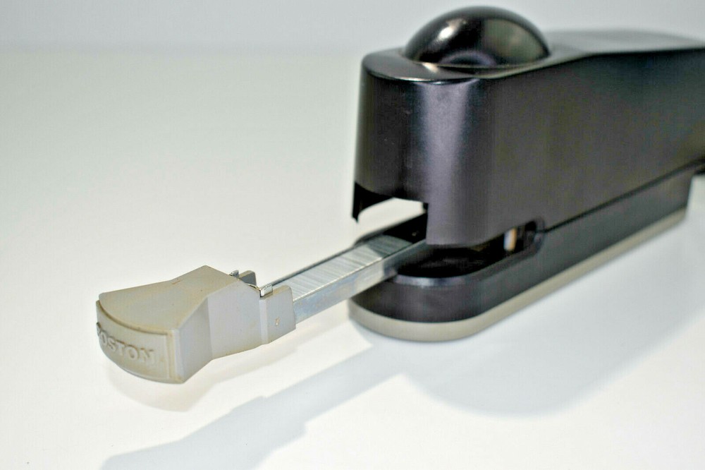 Boston Electric Automatic Stapler #100 Black Uses Standard Staples Tested Works