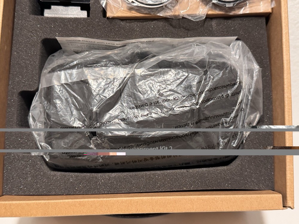 Oculus Development Kit 2 VR Headset + Extras Original Packaging Powers On TESTED