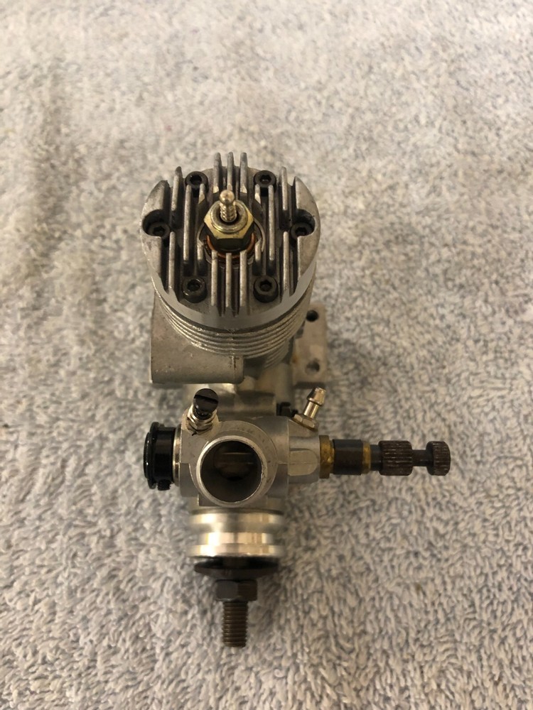 BRAT 28 RC ENGINE WITH MUFFLER