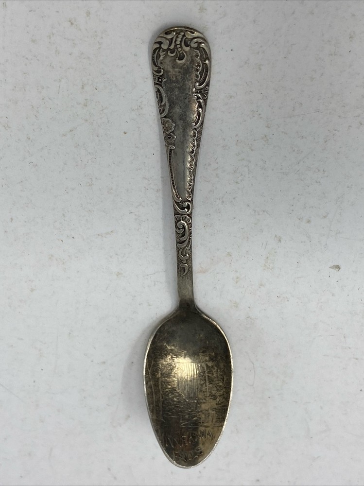 MINNEHAHA FALLS Marked US Sterling Co. Silver Souvenir Spoon