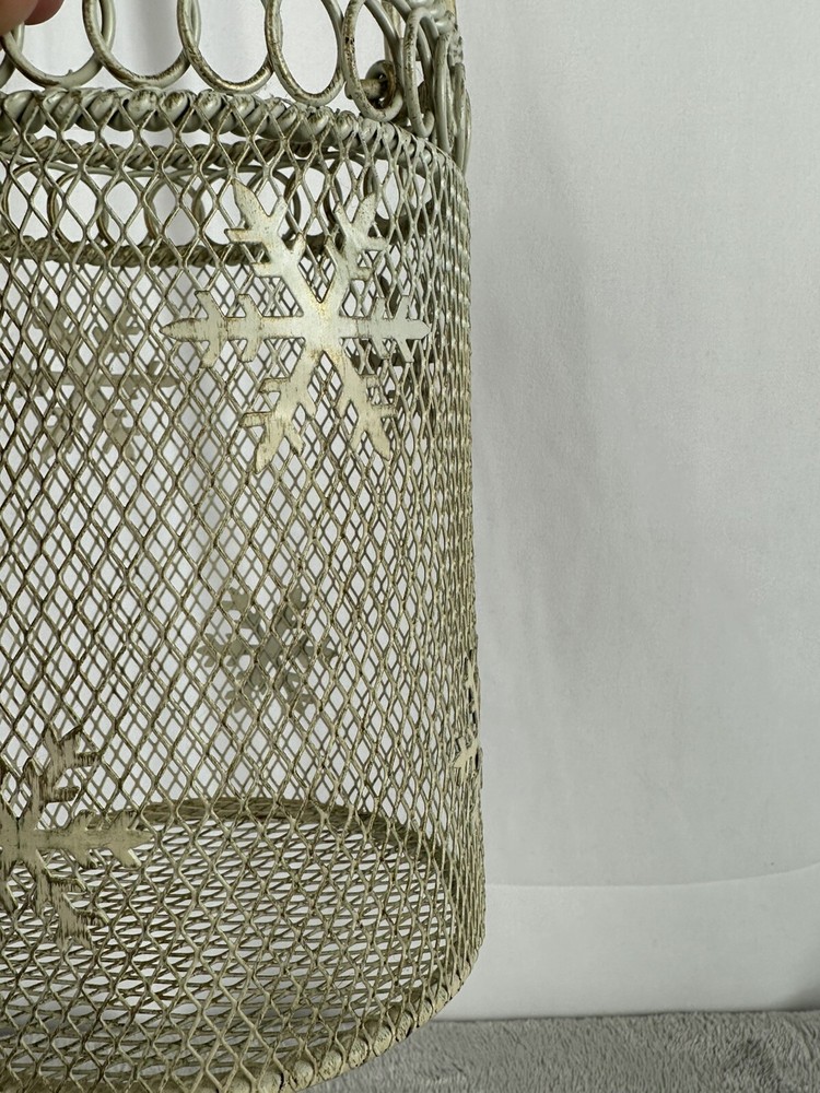 Decorative Metal Basket Snowflake Design