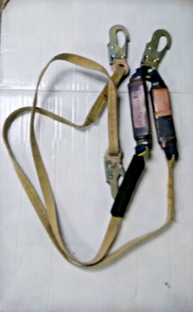 FallTech 7260 Clearpack Y-Leg Construction Lanyard