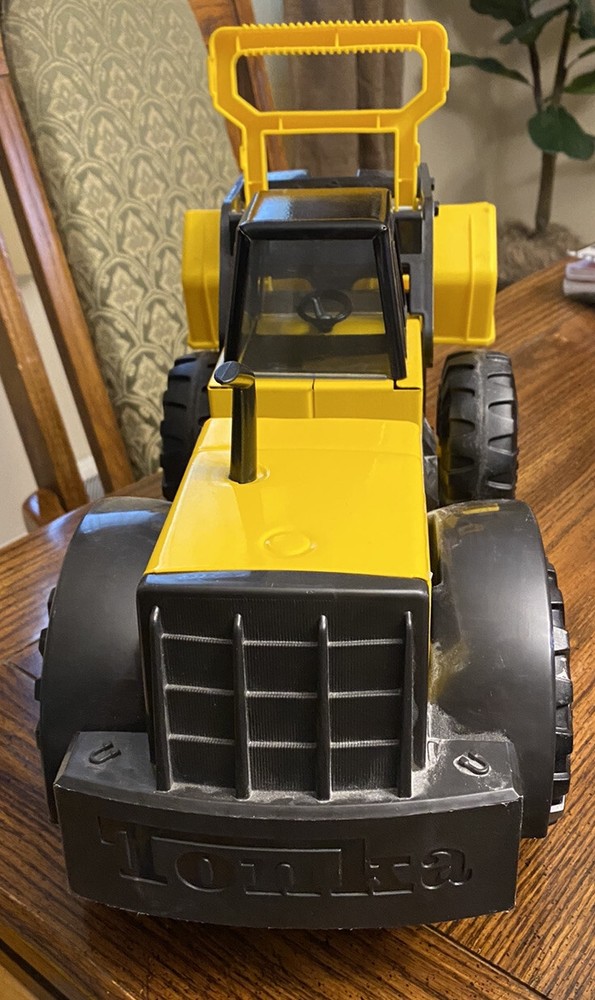 Tonka 838 front loader