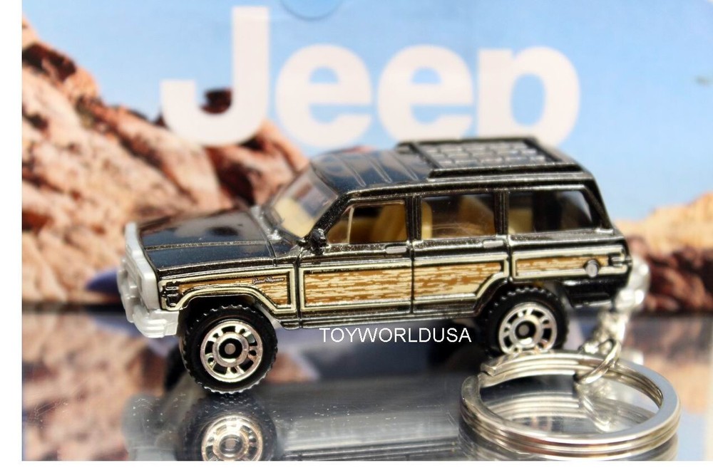 Custom Key Chain '89 Jeep Wagoneer black