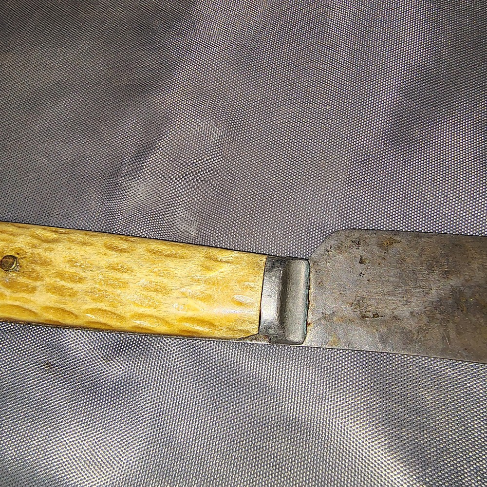 Antique Mid-Late 1800's Unmarked Bone Style Handle Knife Rounded End Very Sharp